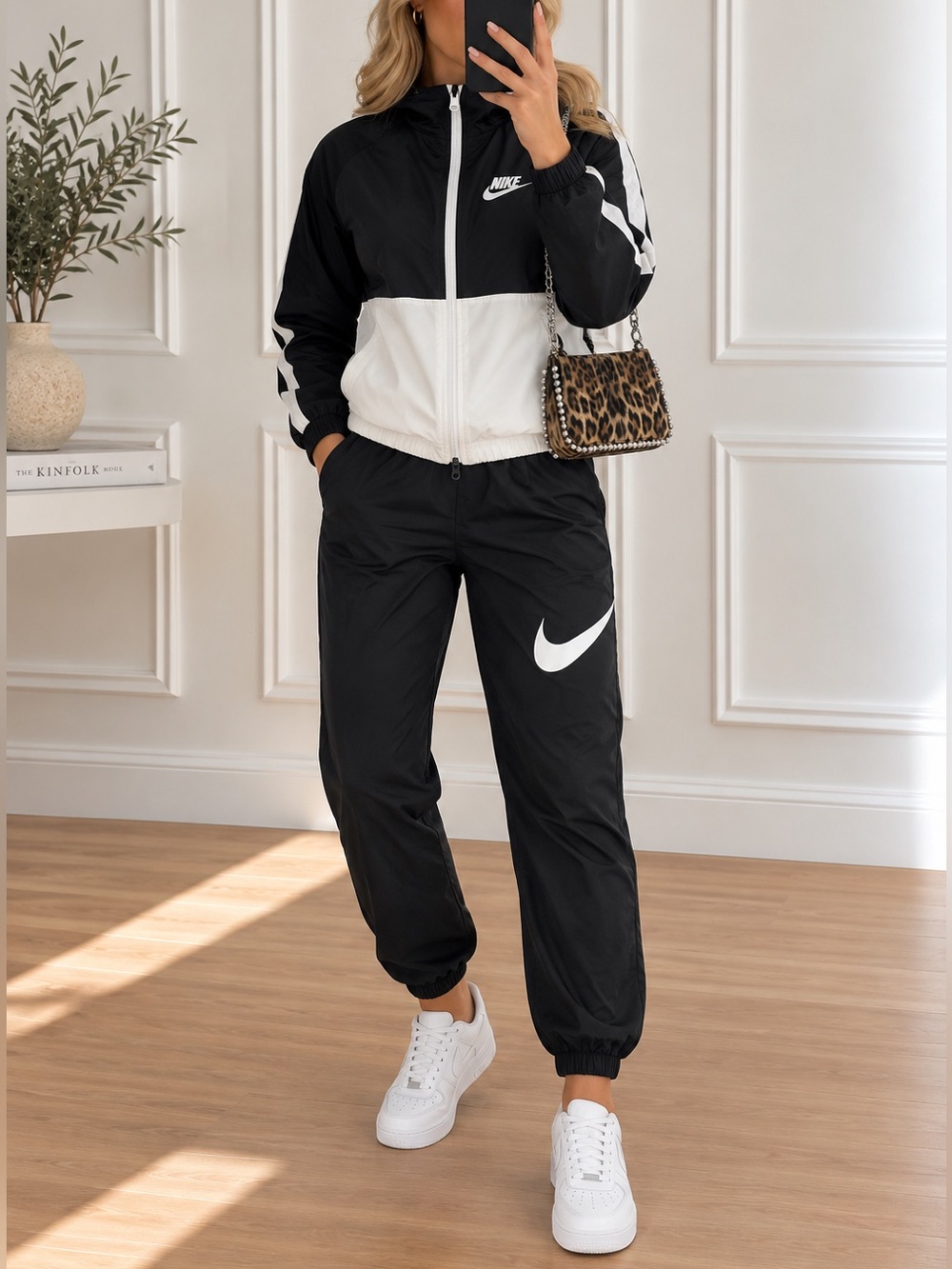 Nike Jacket - Picture 3 of 3